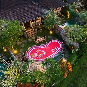 https://wooden-ganeca-villas-by-pramana-villas.ubudhotelsnow.com